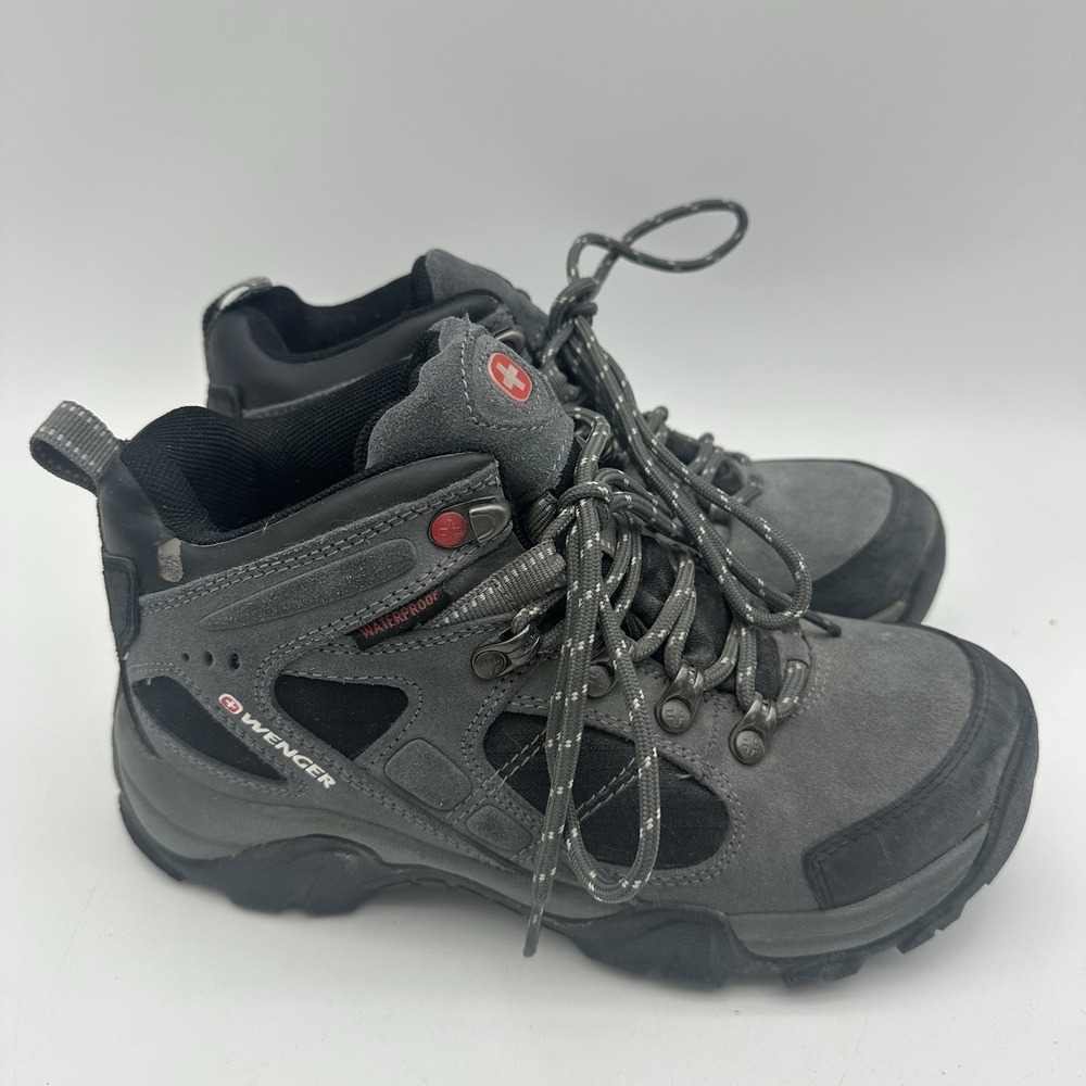 Wenger Womens size 7 WU9008.09 Grey/Black‎ Hiking Boots Swiss Army